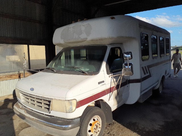 BUY FORD ECONOLINE RV CUTAWAY 1995 138